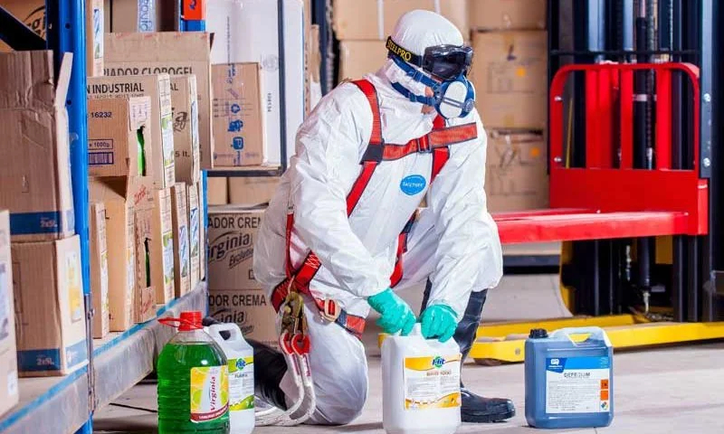 Cleaning and vessel supply support